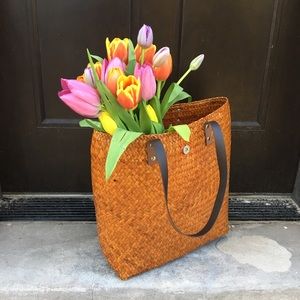 Straw hand woven jute market tote | Light Brown